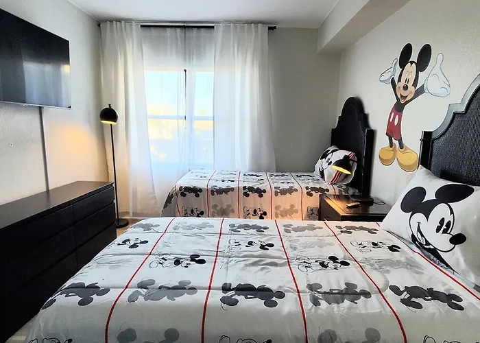 Remodeled 2Bd/2Ba Condo Mins From Universal Studio Orlando