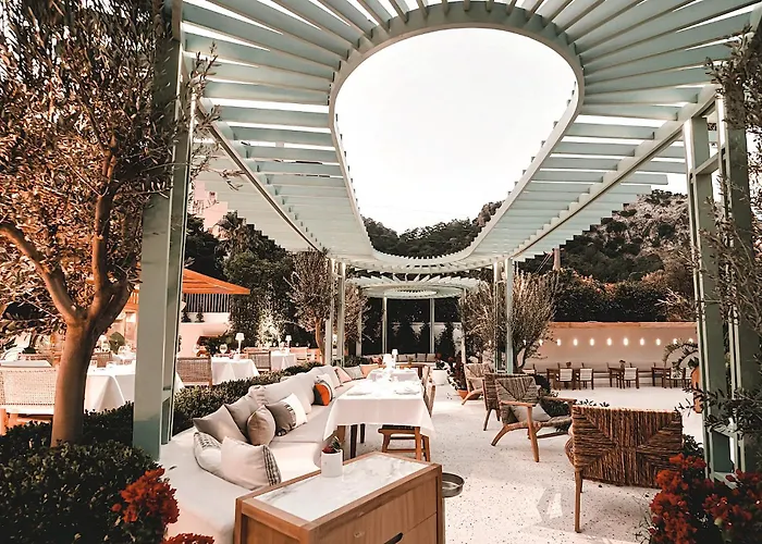 Perios Beach House - Adults Only Turunç