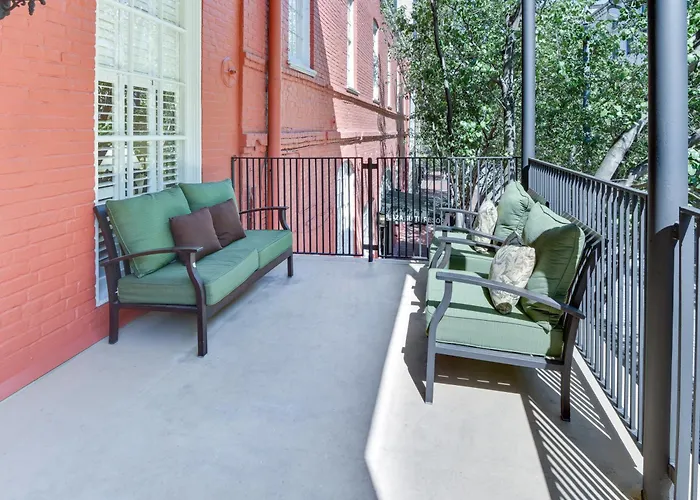 Plaza Suites Downtown Nowy Orlean