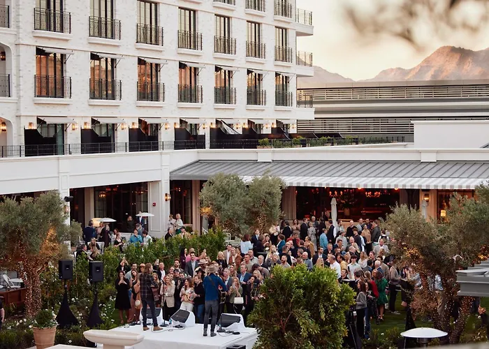 Hotel The Global Ambassador Phoenix