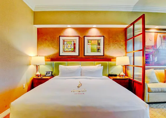 Amalz 2 Bedroom 3 Bathroom Balcony Suite at Mgm Signature ! Las Vegas