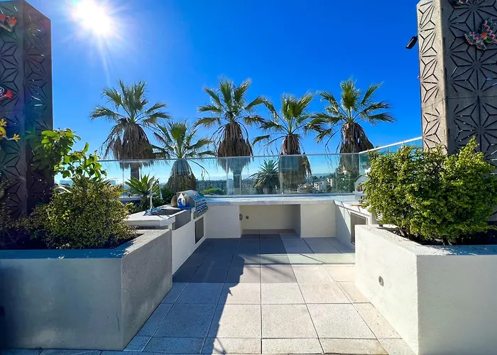 Aparthotel Luxury La Penthouse Prime Location Min From Hollywood And Downtown Los Angeles
