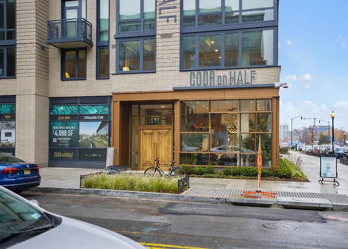 Coda On Half, A Placemakr Experience - Navy Yard Waszyngton