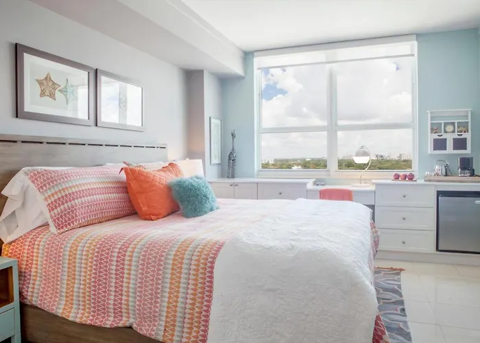 Hotel Coconut Grove 10Th Floor Private Unit Parking Included Miami