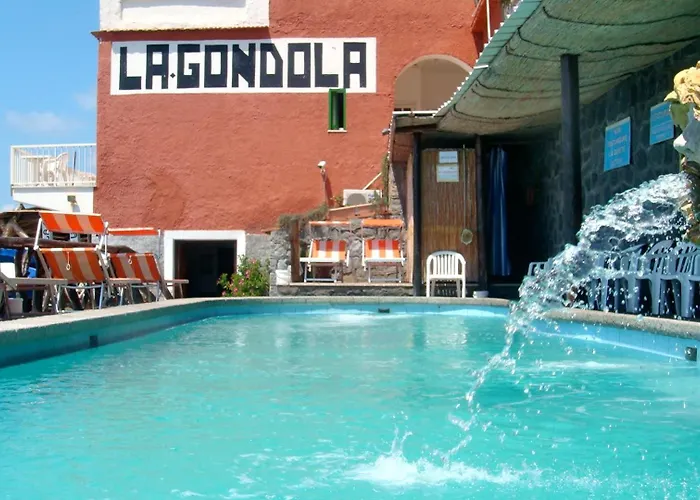 Hotel La Gondola Barano dʼIschia