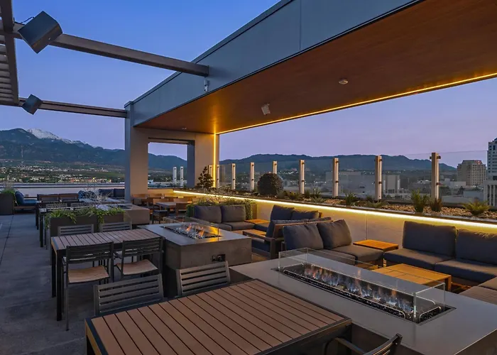 Hotel Element By Marriott Colorado Springs Downtown