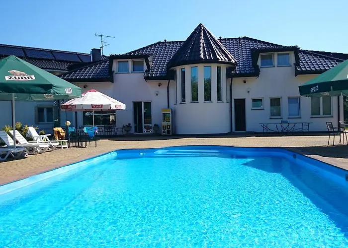 Brydar With Sauna, Swimming Pool And Jacuzzi Mielno 
