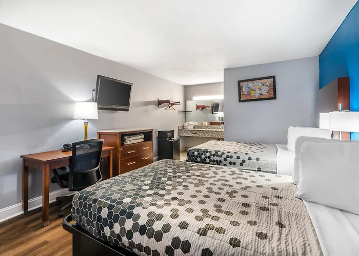 Econo Lodge Inn&Suites Virginia Beach - Norfolk