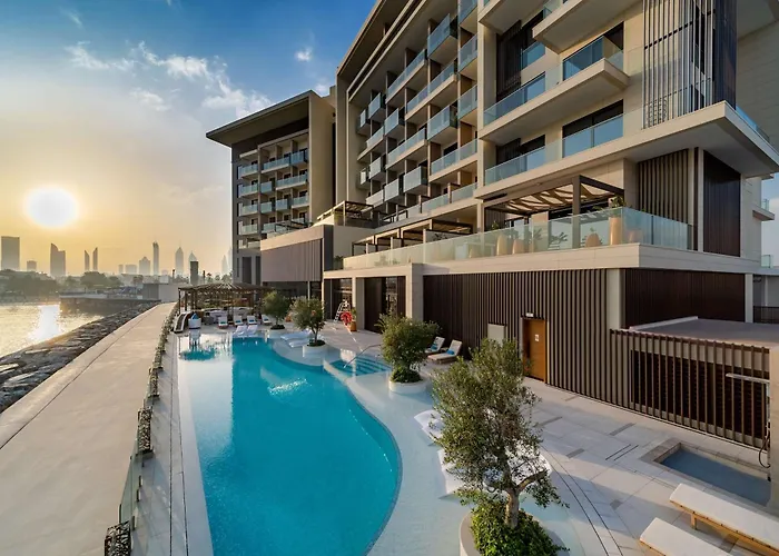 Hyatt Centric Jumeirah Dubaj