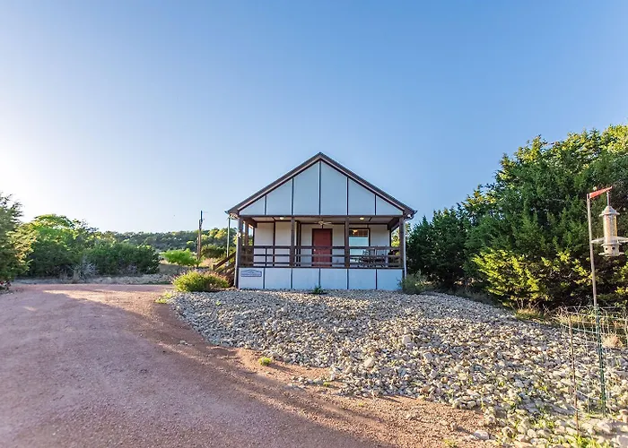 Appian Way Provence Cottage Fredericksburg