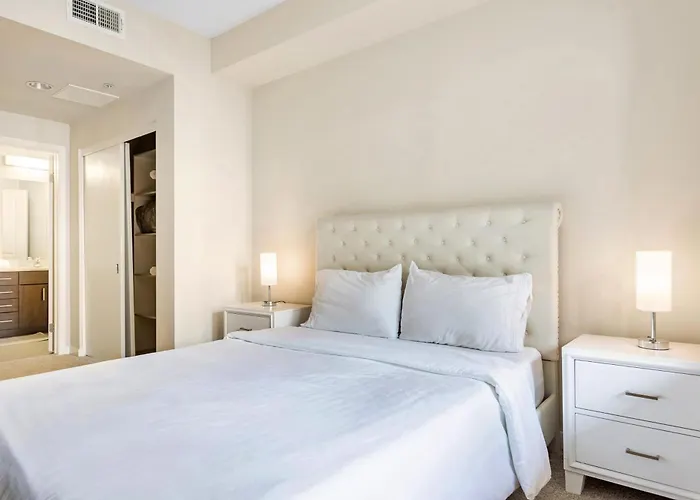 Luxury 2 Bedroom 2 Bathroom With Fitness Center And Pool Los Angeles