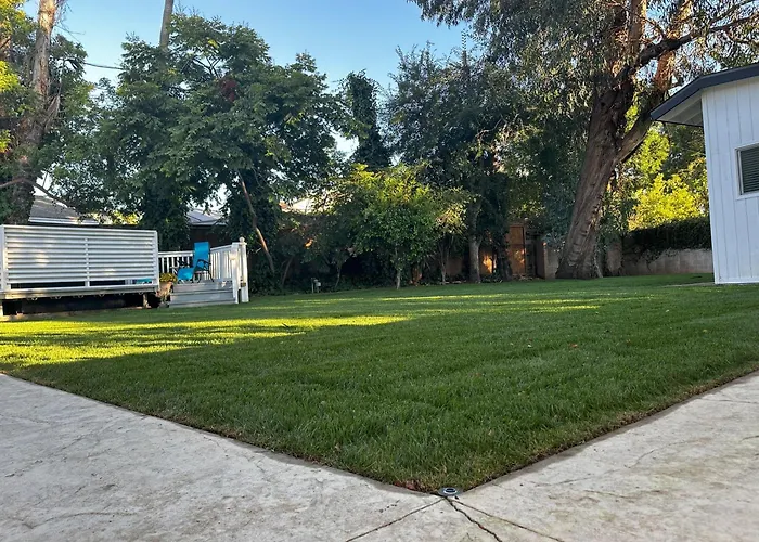 Bungalow #1 And Bungalow #2 One Price-West La Location Los Angeles