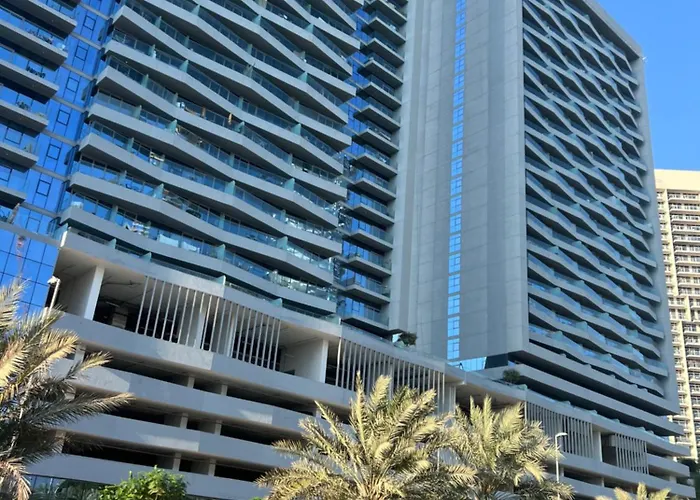 Hotel Bloom By The Marina Dubaj