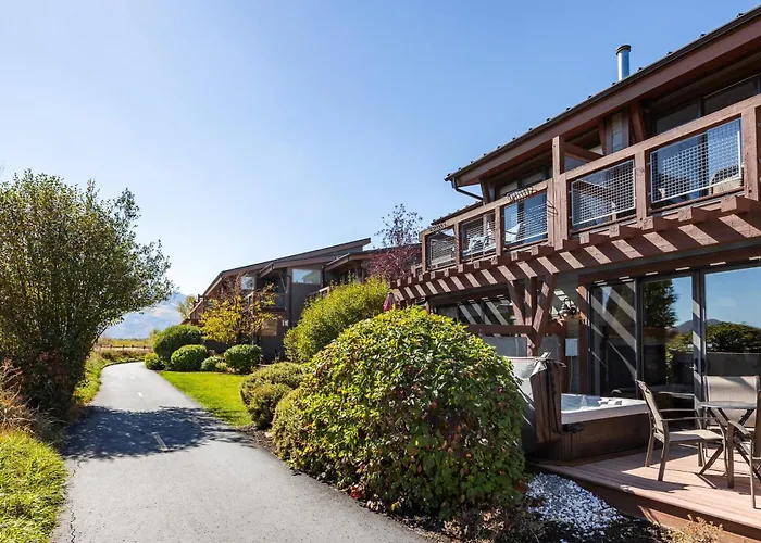 Iconic Stay For 6 10 Min Drive To Base, Full Kitchen, Private Hot Tub, Restaurants Nearby! Park City