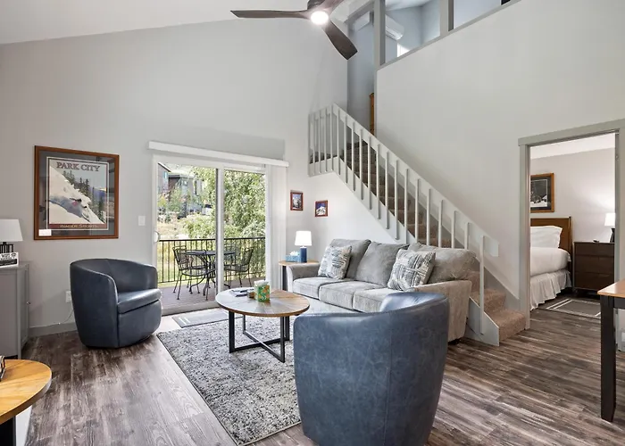 Red Pine Canyons- Short Walk To Ski Lifts With A Private Balcony And Grill Park City