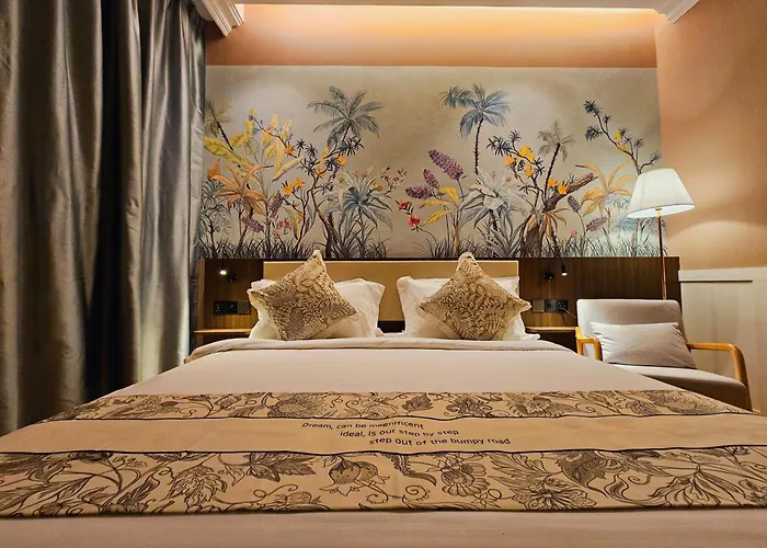 The Palm Suite At Lava Mansion George Town