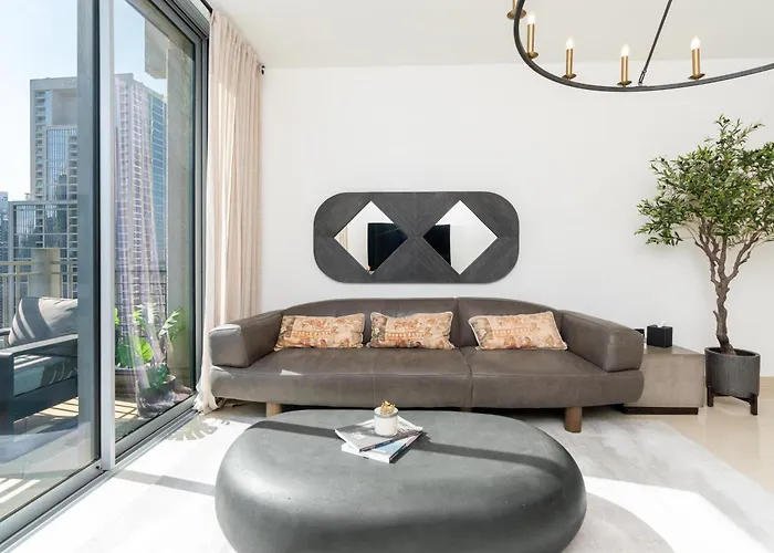 Downtown,Fountain View, Nearburj Khalifa,3 Minutes Walk To Dubai Mall