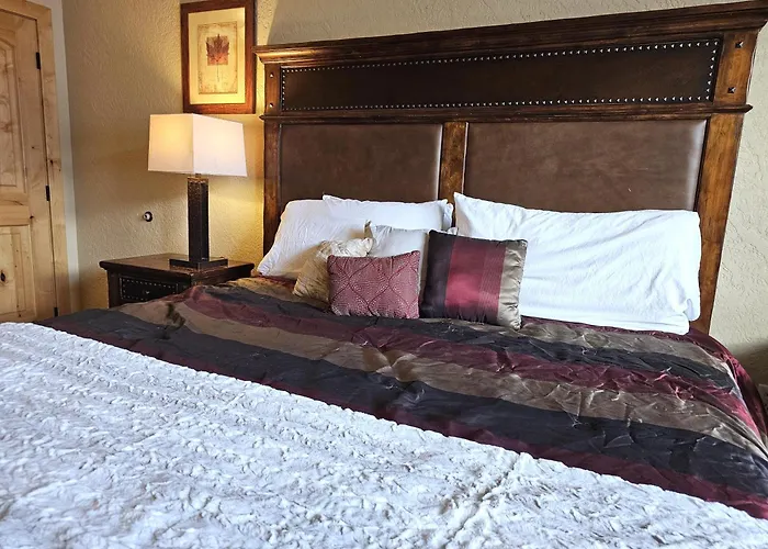 Ski-In, Ski-Out, Canyons, Silverado, King, Hot Tub, Free Coffee Bar Park City