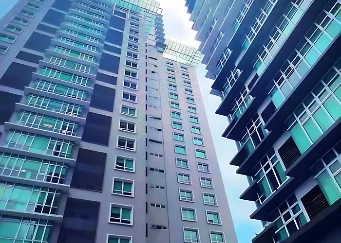 Kl Sentral Dua Sentral Cozy Homestay Apartments By Hollywood Homes #Freecarpark Kuala Lumpur