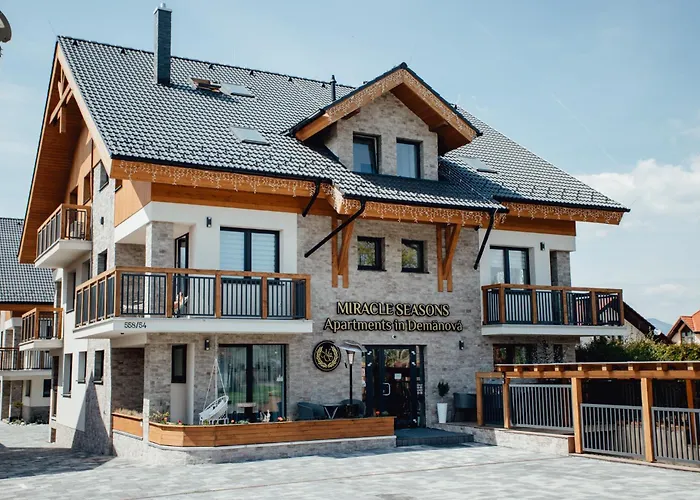 Aparthotel Miracle Seasons Liptowski Mikułasz