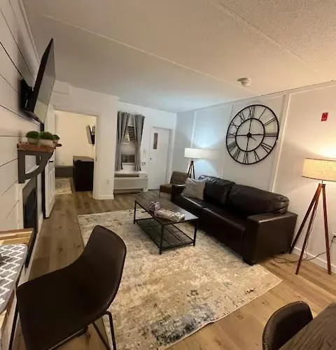 2025 Renovated Condo Pool Downtown Gatlinburg