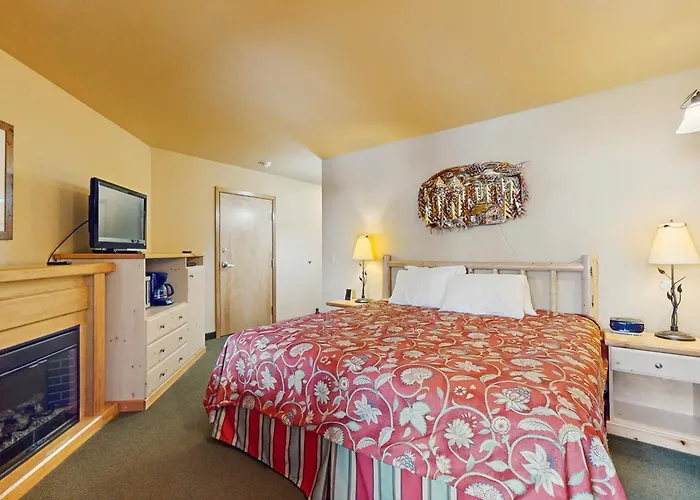Icicle Village Resort Condo #408 Leavenworth