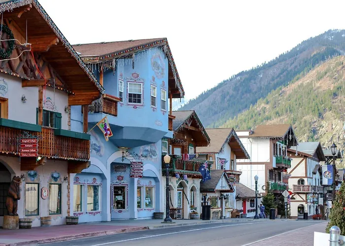 Icicle Village Resort Condo #407 Leavenworth