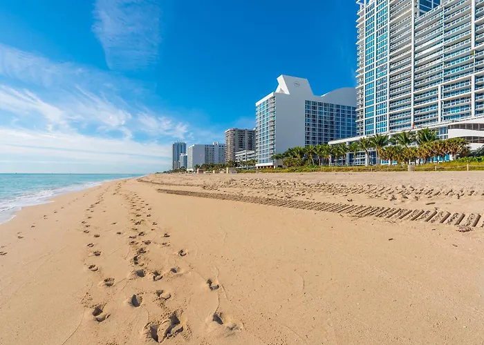 1 Bedroom Private Residence At Carillon Miami Resort -911 Miami Beach