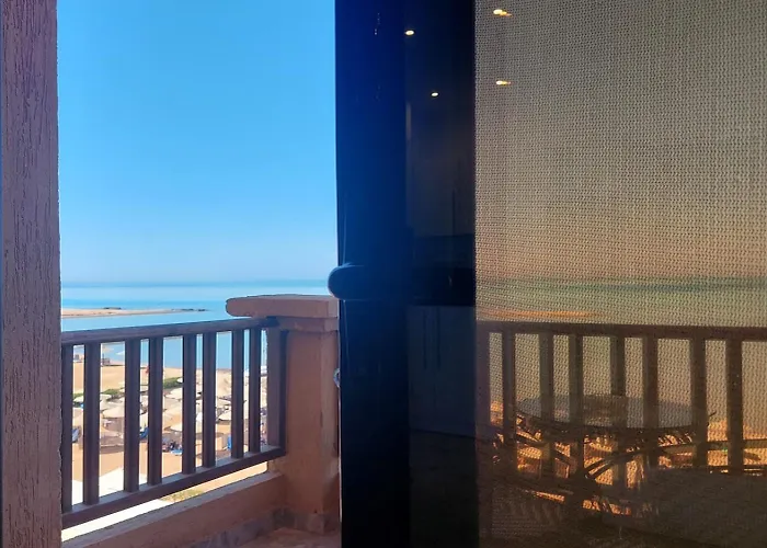 Seafront Apartment G311 Hurghada