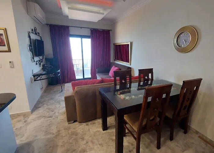 Seafront Apartment G311 Hurghada