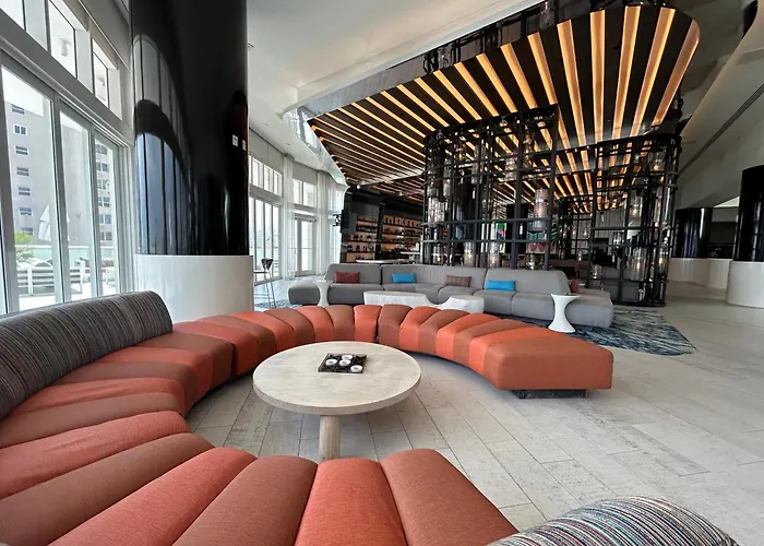 Beachfront-Spacious W Residence Fort Lauderdale