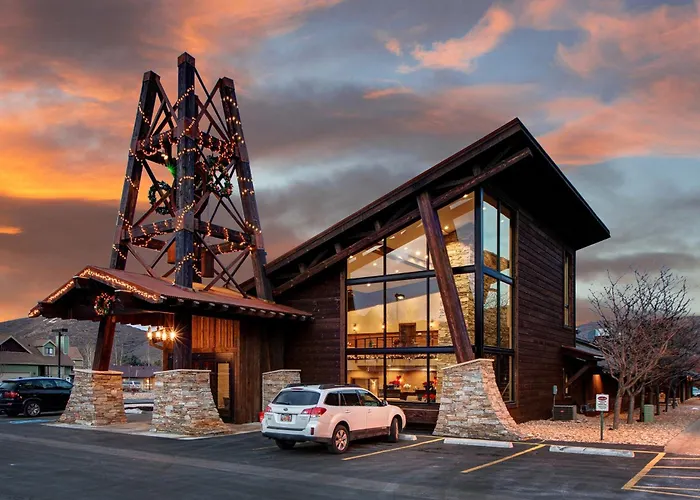 Quaint Prospector Lodge Studio #729 Park City