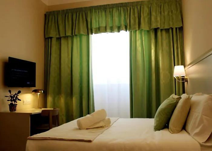 North Lodge By Petitchic Mellieħa