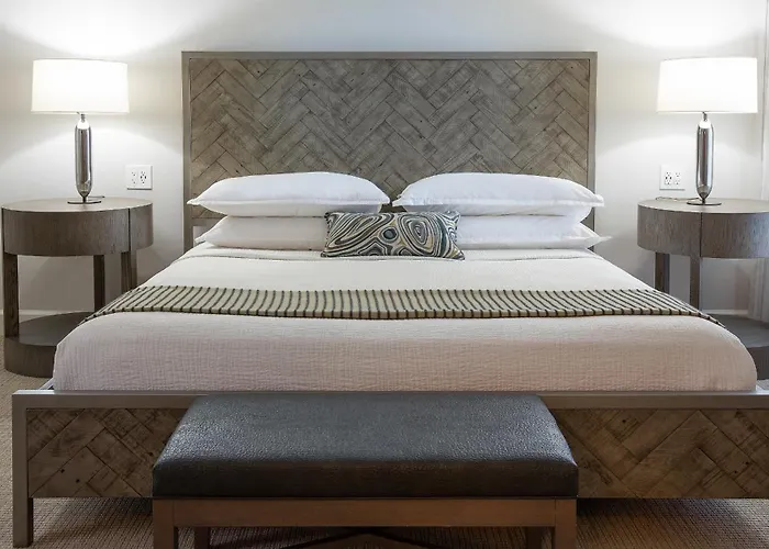 West Beach Inn, A Coast Hotel Santa Barbara