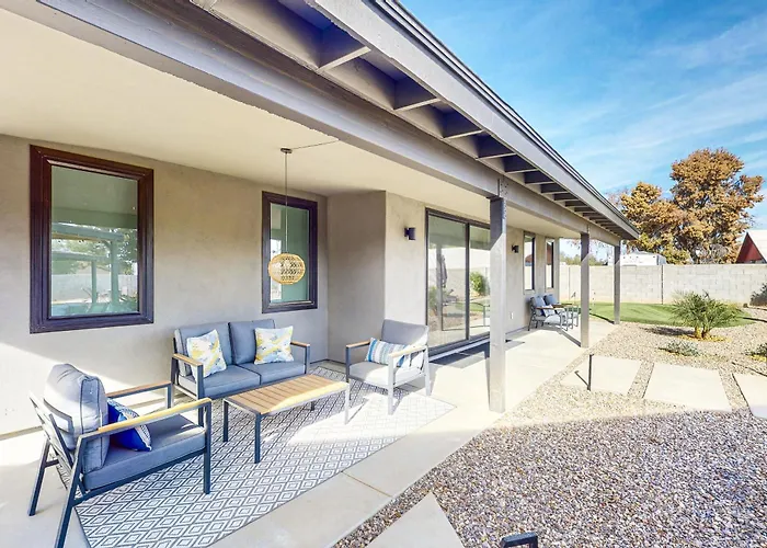 The Chandler Hideaway - Main House Only