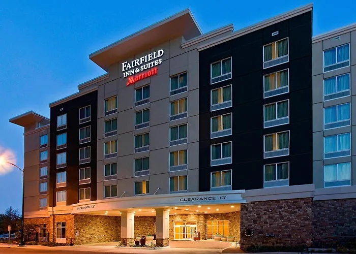 Hotel Fairfield By Marriott San Antonio Alamo Plaza Convention Center