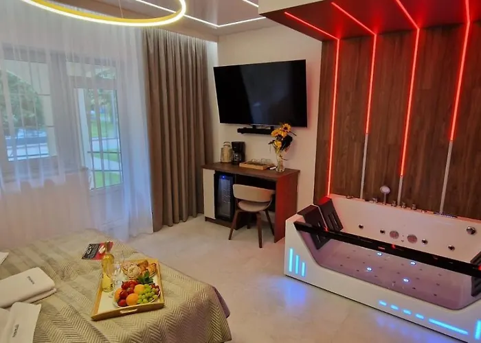 Hotel Ośrodek Promenada - Grzybek Jastrzębia Góra