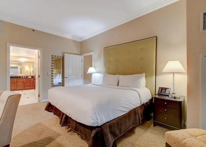 Lumiere Suite At Mgm Signature Tower 1 With Balcony 5 Min Walk From F1 Grandstand Las Vegas
