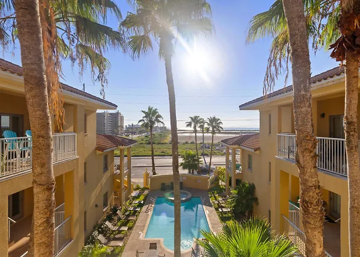 cozy&spacious condo 10min walk to beach South Padre Island