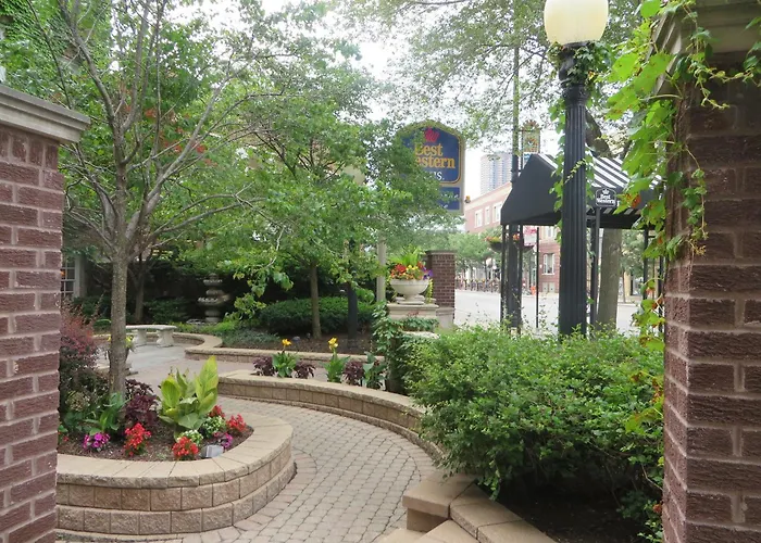 Best Western Plus Hawthorne Terrace Hotel Chicago