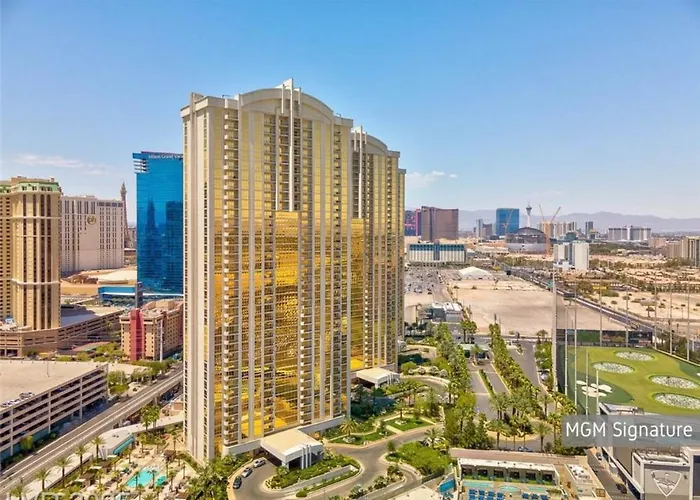 Incredible 1BD 2BTH Suite MGM Signature*Balcony View Las Vegas
