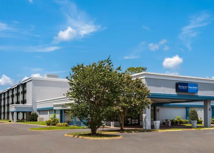 Hotel Baymont By Wyndham Williamsburg I-64