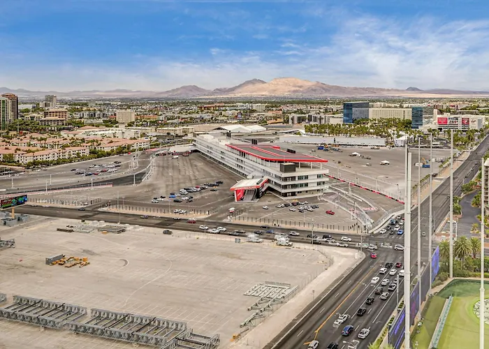 The Lora Reimagined At Mgm Signature Fi Grandstand View Las Vegas