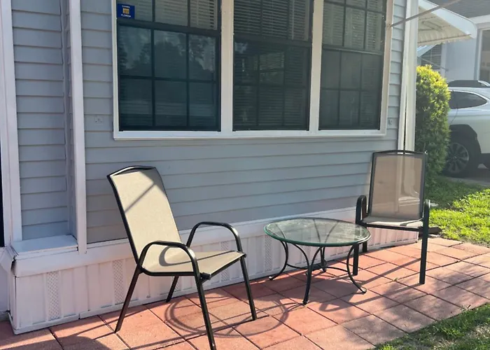 Luxury Tiny Cottage 5 Miles From Disney Kissimmee