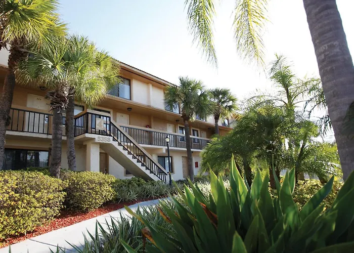 Hotel Club Wyndham Orlando International