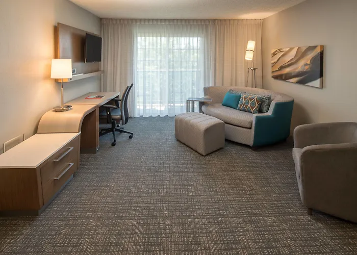 Hotel Courtyard By Marriott Portland North