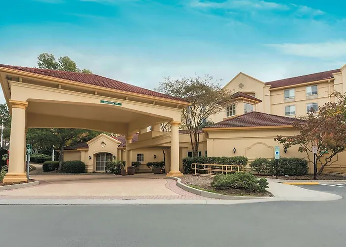 Hotel La Quinta By Wyndham Raleigh/Durham Southpoint