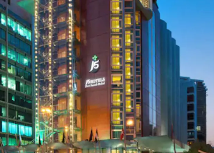 J5 Hotels - Port Saeed Dubaj