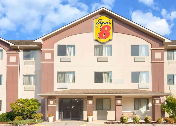 Hotel Super 8 By Wyndham Lynchburg Va