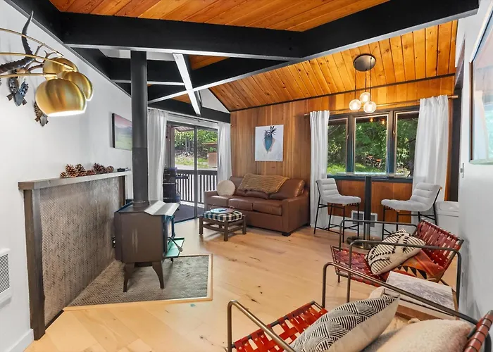Charming Whitefish Condo 5 Min From Slopes!